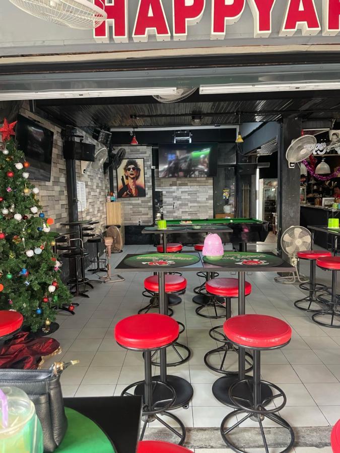 Happy Apple Guesthouse Pattaya Εξωτερικό φωτογραφία