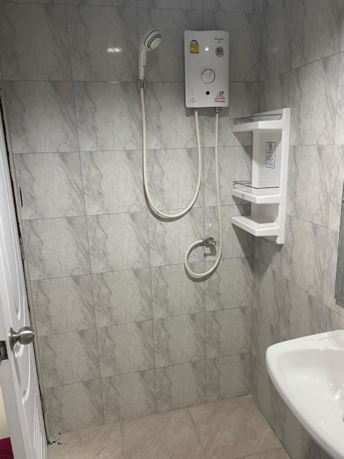 Happy Apple Guesthouse Pattaya Εξωτερικό φωτογραφία